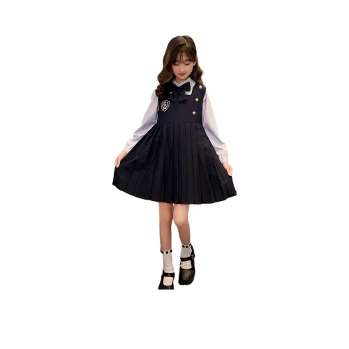 Calfitte Школьный возраст Комплекты с юбкой