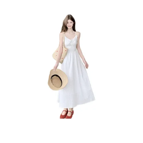 Белые женские слиплатья