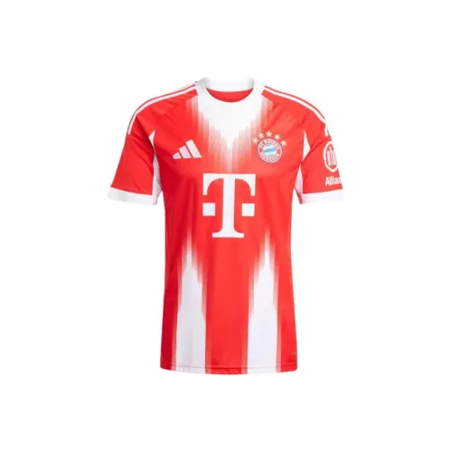 adidas Clothing Красная мужская футболка T-Shirt