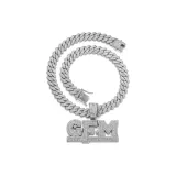 Серебряное ожерелье с полностью украшенным стразами письмом