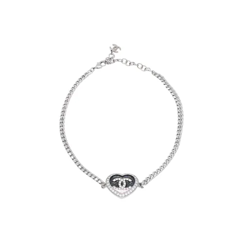 CHANEL Ожерелья Женские