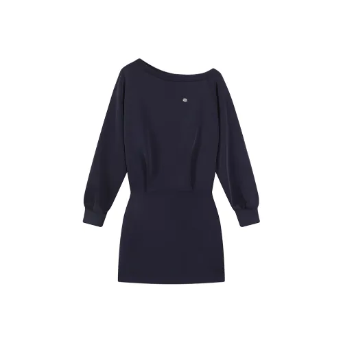 Flowers in water Длинное платье с длинными рукавами женское