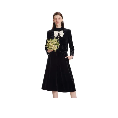 GOELIA 00B Черный Женские Комплекты с юбкой