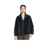 Голубовато-серый