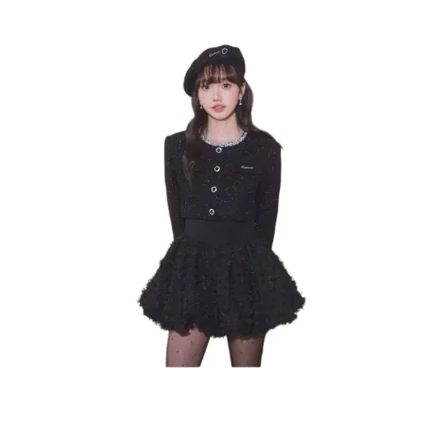 SECFLY OFFICIAL Комплект с юбкой Женская Черная