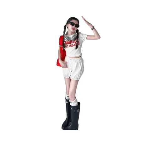 Because No Повседневная спортивная одежда Красный текст MOTHER Короткий рукав Рубашка + Цветочная почка Шорты [Набор] Детский