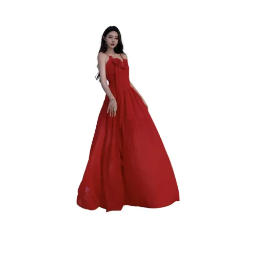 Красные женские платья без рукавов