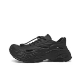 Глубокий черный