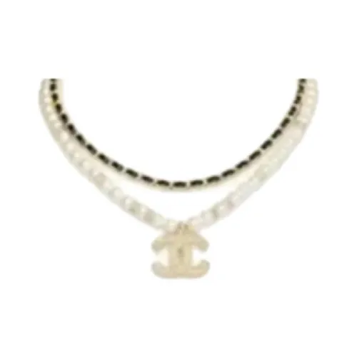 CHANEL Ожерелья Женские