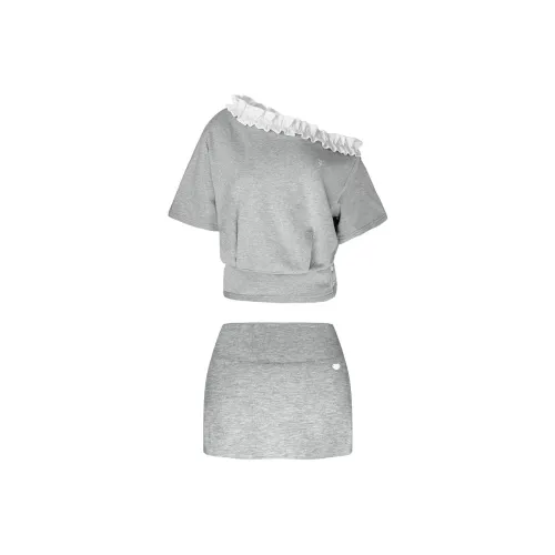 ELEVEN SLEEP Повседневные короткие юбки Женские