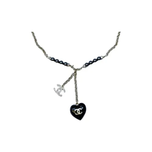 CHANEL Ожерелья Унисекс