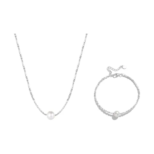 FUJA Ожерелья Женские