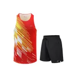 Комплект одежды (Красная майка + черные шорты)