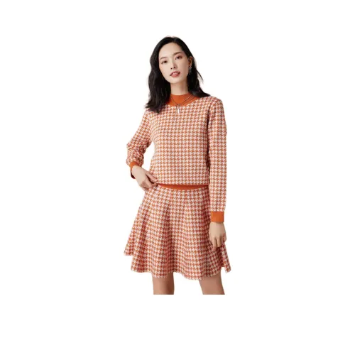 BBLLUUEE Комплект с юбкой Женские Ri MU Оранжевый