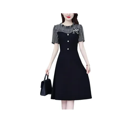 Flowers In Water Короткий рукав Платье Женское