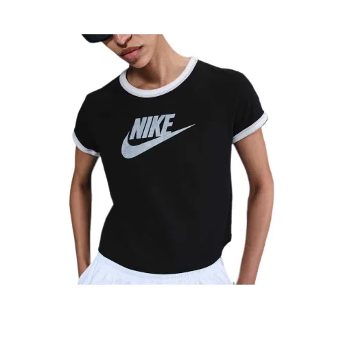 nike Sportswear Стандартная футболка женская черная