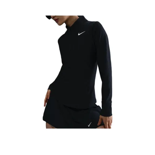 Nike одежда Черные Женские Футболки