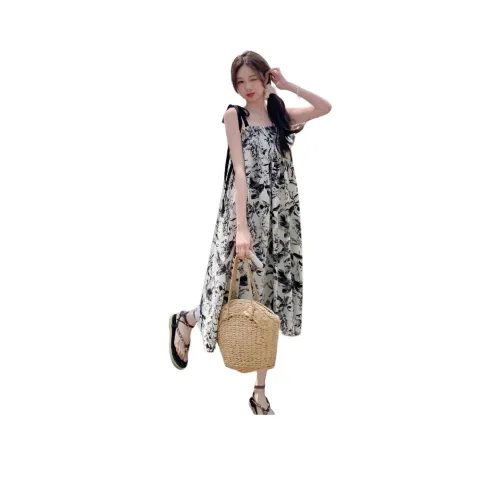 Flowers in water Платье с юбкой-пачка Женское Цвет на изображении