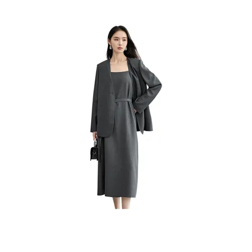 SENTUBILA Женские повседневные костюмы