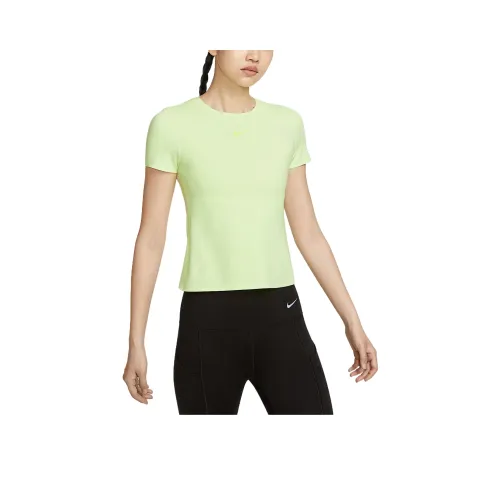 nike Swoosh Стандартная T-рубашка Женская Зеленая