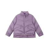 Тёмный красновато-фиолетовый.