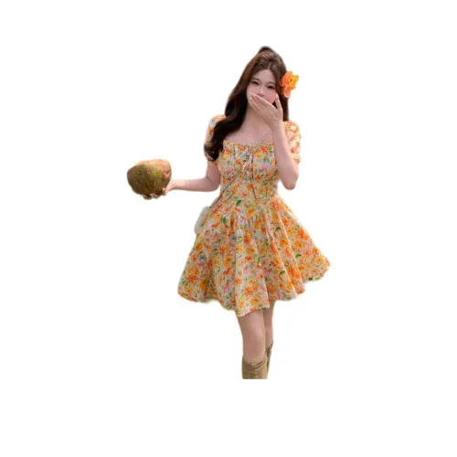 Dale Beauty Short Sleeved Dress Women's