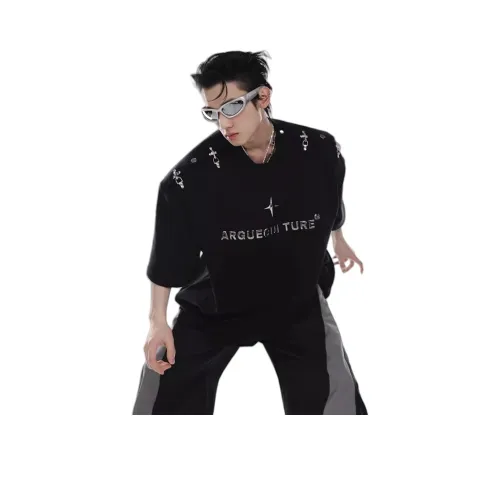 ULTRA QUATTRO Черная унисекс футболка T