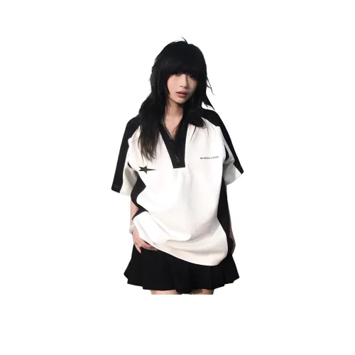 AN Женские футболки