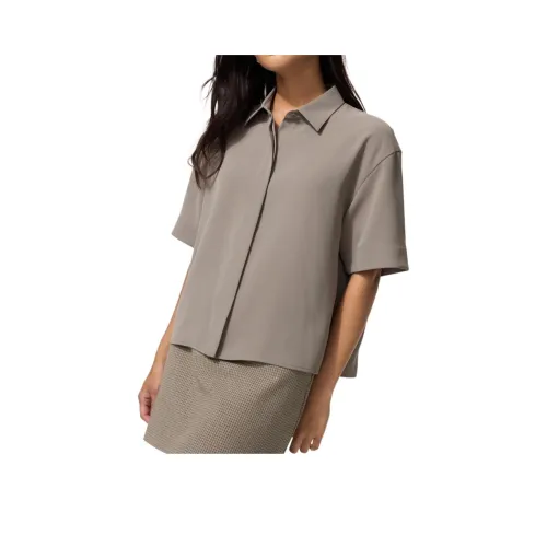 UNIQLO Хаки Женские Рубашки