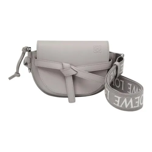 LOEWE Gate Сумки через плечо Женские