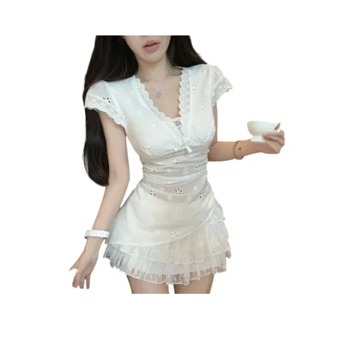 COVER TIME Женские комплекты с юбкой