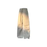 Кремово-абрикосовый