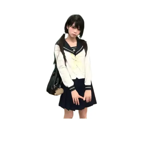 LAKESI Женские комплекты с юбкой