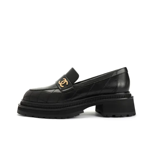 CHANEL Лоферы Женские