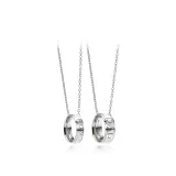 Геометрическое ожерелье с надписью [Папа + Мама]