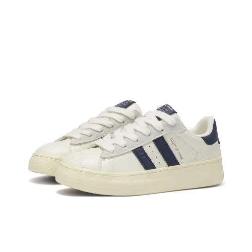 FOREVER 21 Canvas Shoes Low Top Unisex