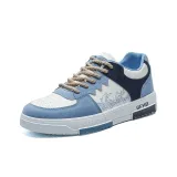 Светло-голубой