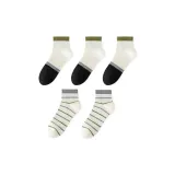 5 пачек (3 белых и белые полосы)