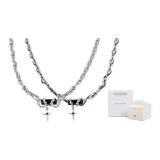 Кубинское ожерелье для пары + подарочный набор роз