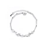 Милый браслет с дельфином