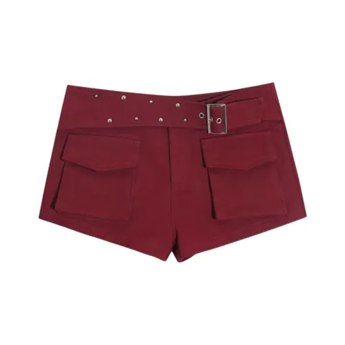 COVT Женские джинсовые шорты красного цвета