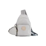 Серебристо-серый лунный свет