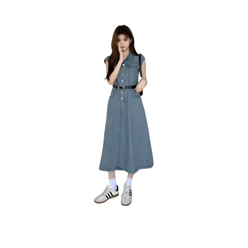 Dale Beauty Short Sleeved Dress Women's