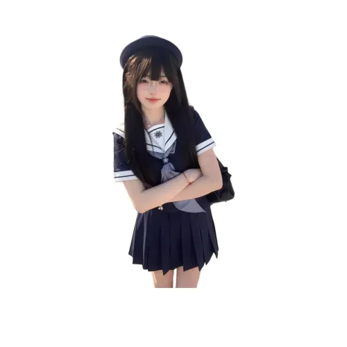 Dale Beauty Short Sleeved Dress Women's