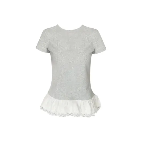 CHARM GLOW Стандартная T-рубашка Женская