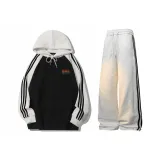 Black & White & Gray Top + White & Gray Pants (Fleece-Lined)  
Черный и белый и серый топ + белые и серые штаны (с флисовой подкладкой)