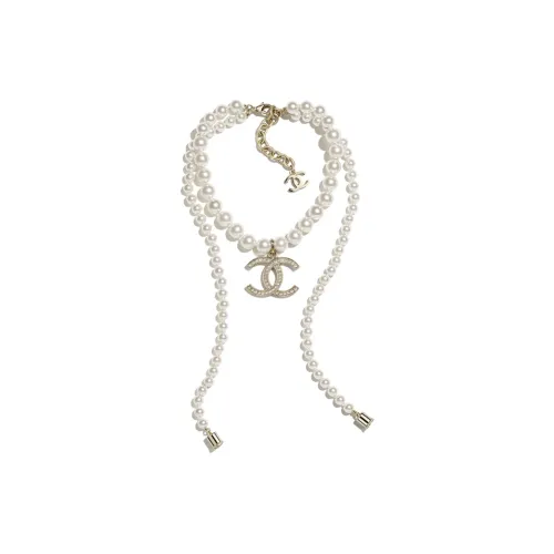 CHANEL Смешанный материал Ожерелье Жемчужно-белый Женское