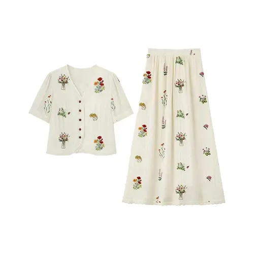 SCCREBEL OFFICIAL Комплект с юбкой Женские