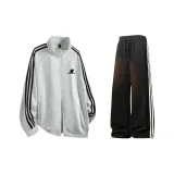 Белый серый топ + черные штаны