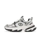 Белый, серебристый, серый